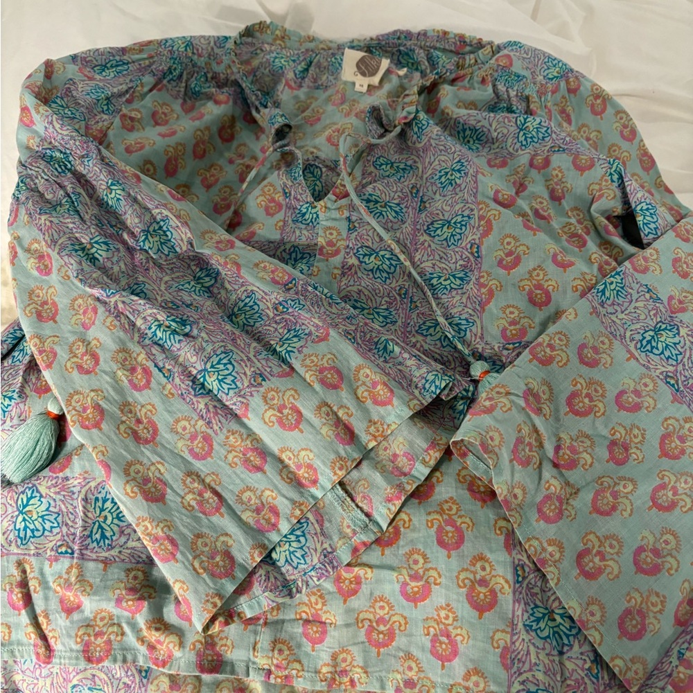 Pretty print blouse
